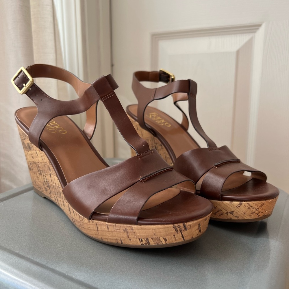 Franco Sarto Heeled Brown Wedge Sandal Size 8